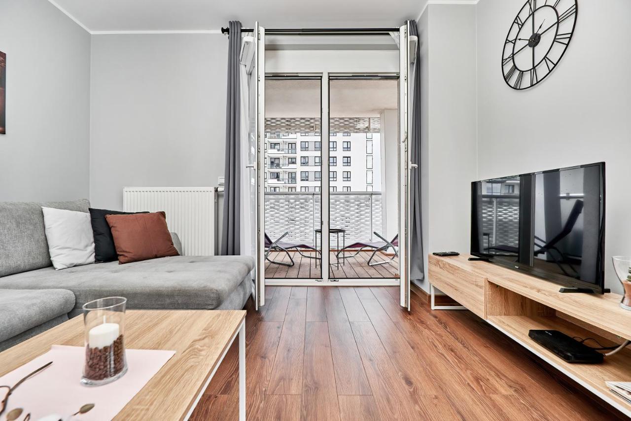 Apartment Wroclaw Sikorskiego With Free Garage By Renters Prestige Exterior photo
