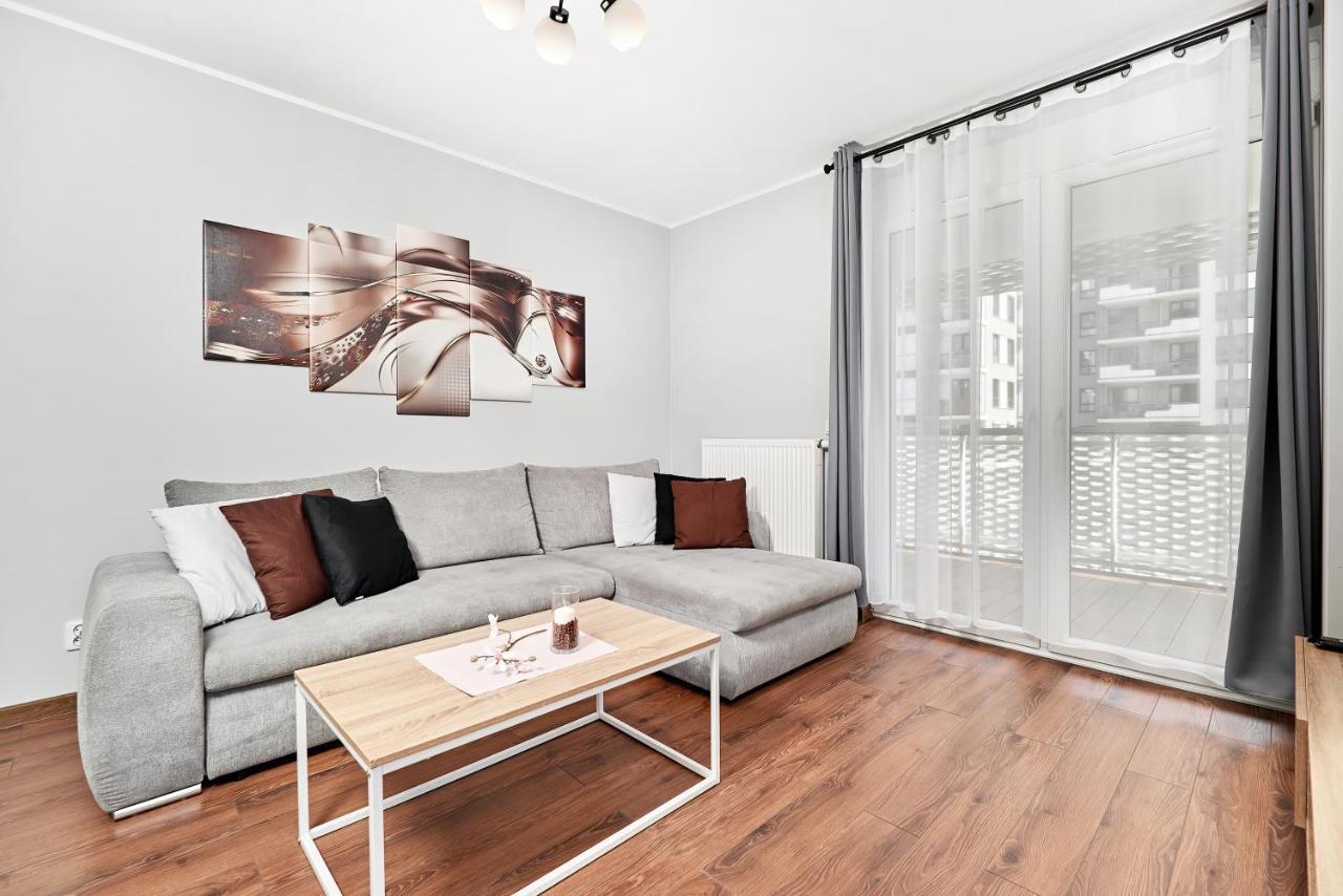Apartment Wroclaw Sikorskiego With Free Garage By Renters Prestige Exterior photo