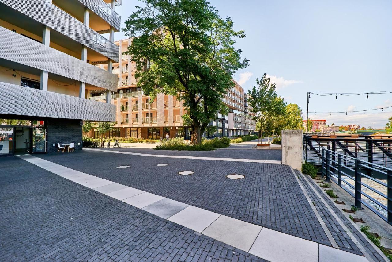 Apartment Wroclaw Sikorskiego With Free Garage By Renters Prestige Exterior photo