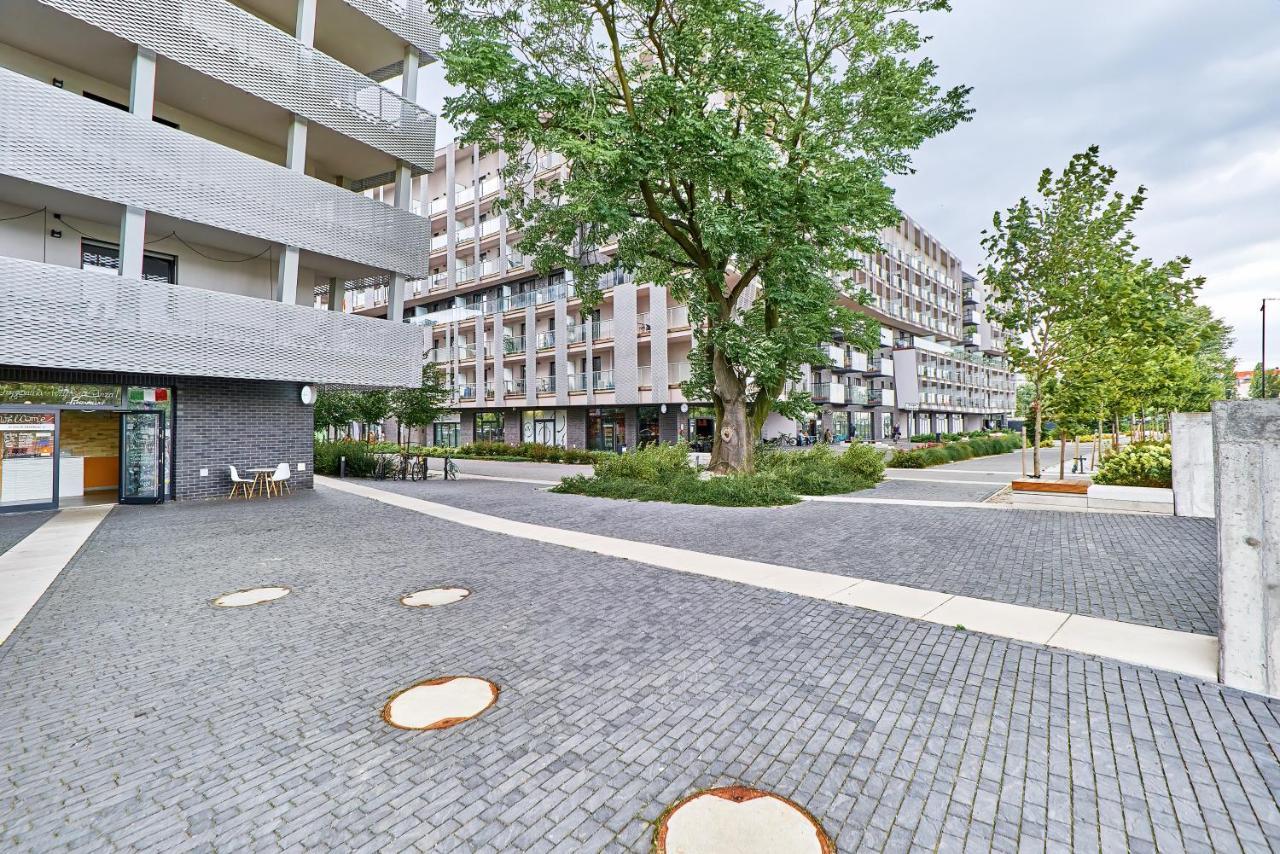 Apartment Wroclaw Sikorskiego With Free Garage By Renters Prestige Exterior photo